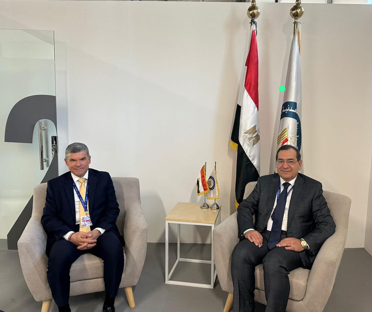 وزير البترول مع مع وزير الطاقة القبرصى