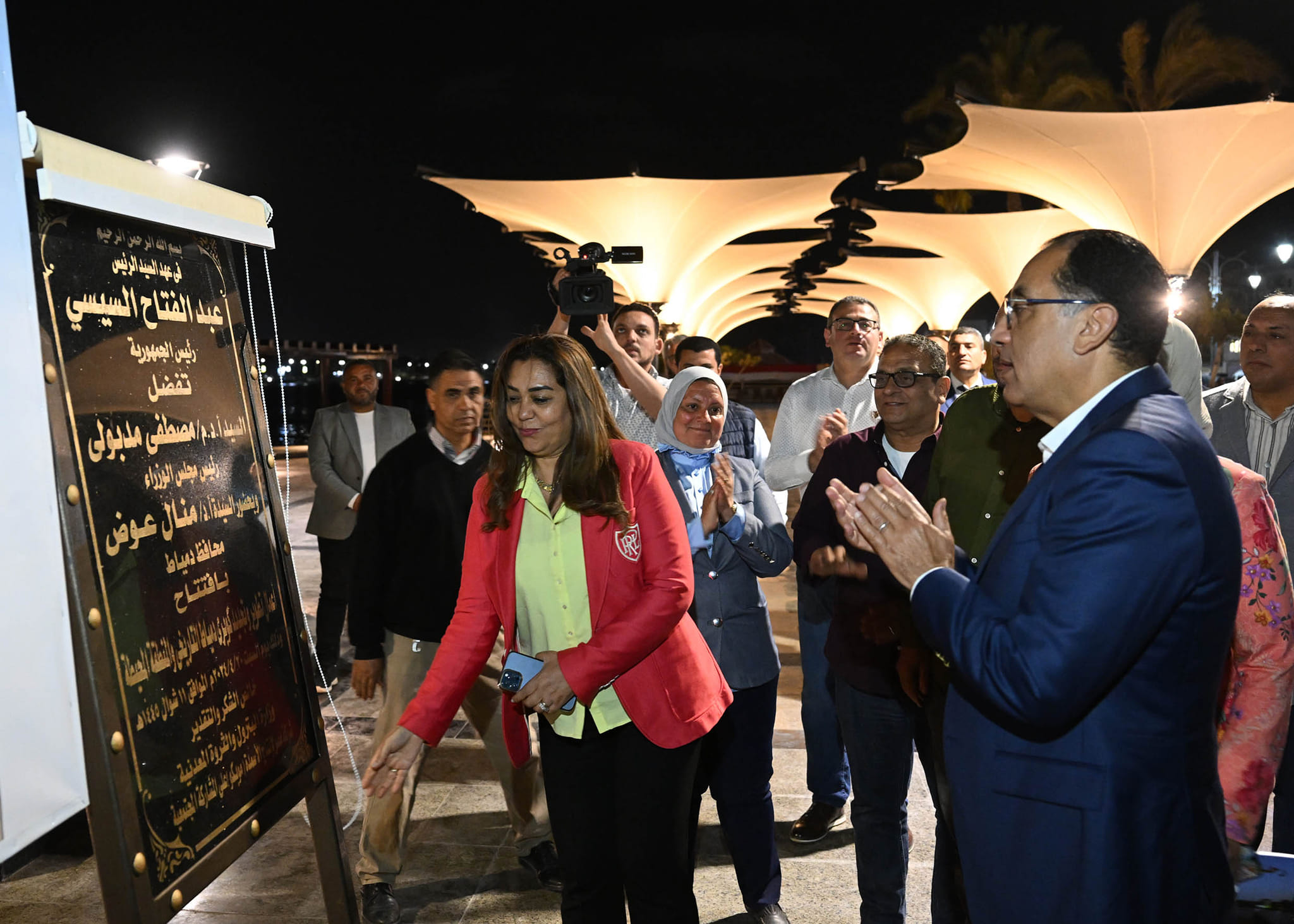رئيس الوزراء يفتتح كوبري دمياط التاريخي