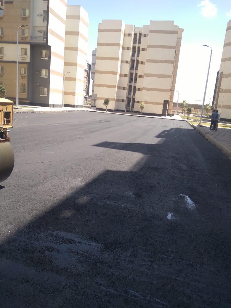 الجزار يتابع المشروعات الجاري تنفيذها بمدينة دمياط الجديدة