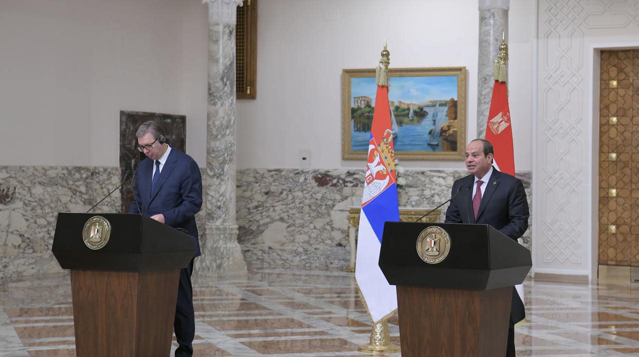 الرئيس السيسي يستقبل نظيره الصربي