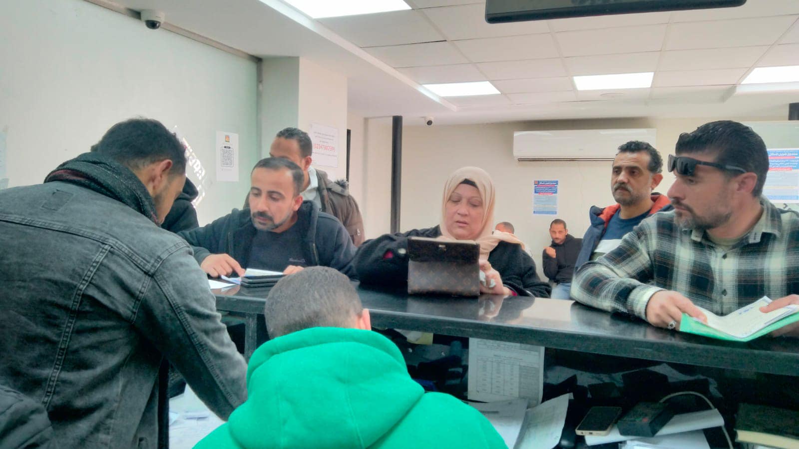 بيع وحدات سكنية كاملة التشطيب بامتداد الحى الثاني بمدينة العبور